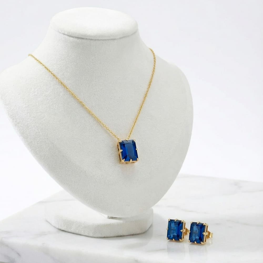 Conjunto de Colar e Brincos em Formato Baguete Estruturado Zircônia Azul