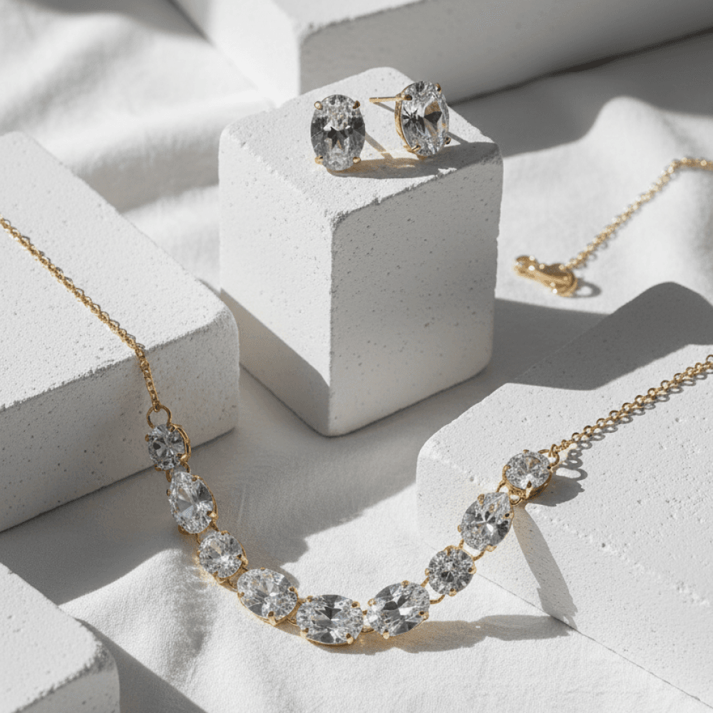 Conjunto de Colar e Brincos em Formato Oval Segmentado Zircônia